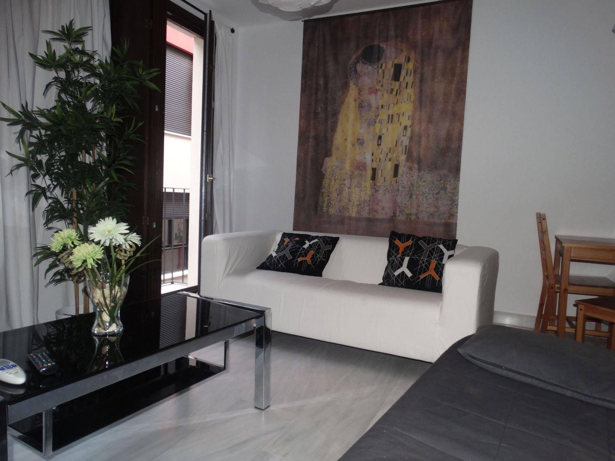 Málaga Apartamentos - Jinetes, 13 Exterior foto